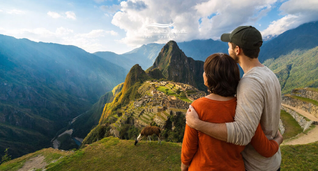 Adventure Trips for Moms in peru. visit to Machu Picchu