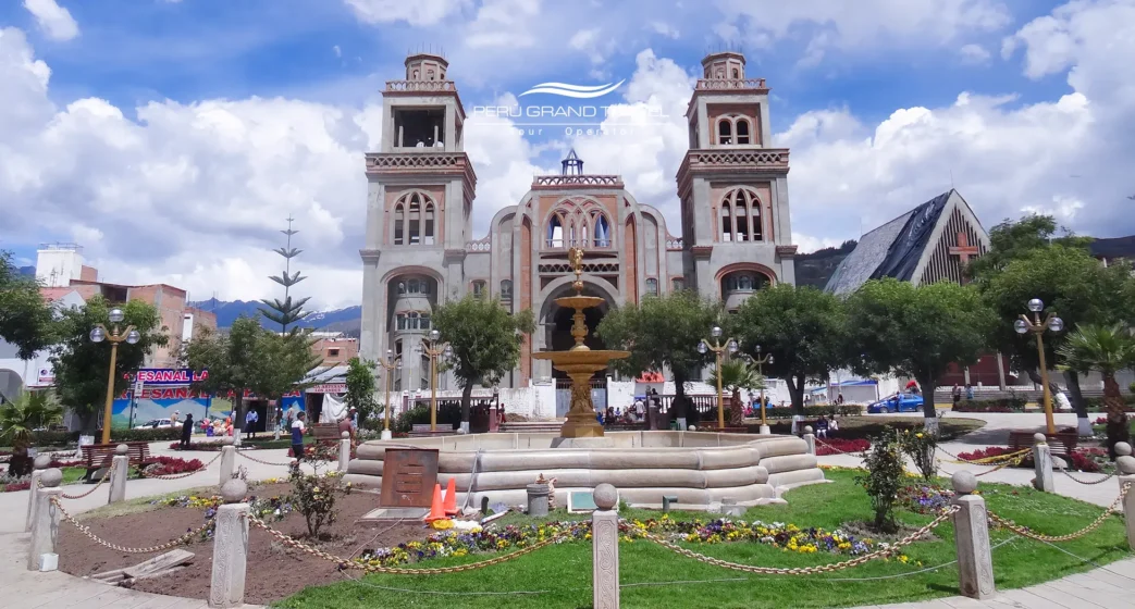Huaraz Main Square with gardens and colonial-style architecture