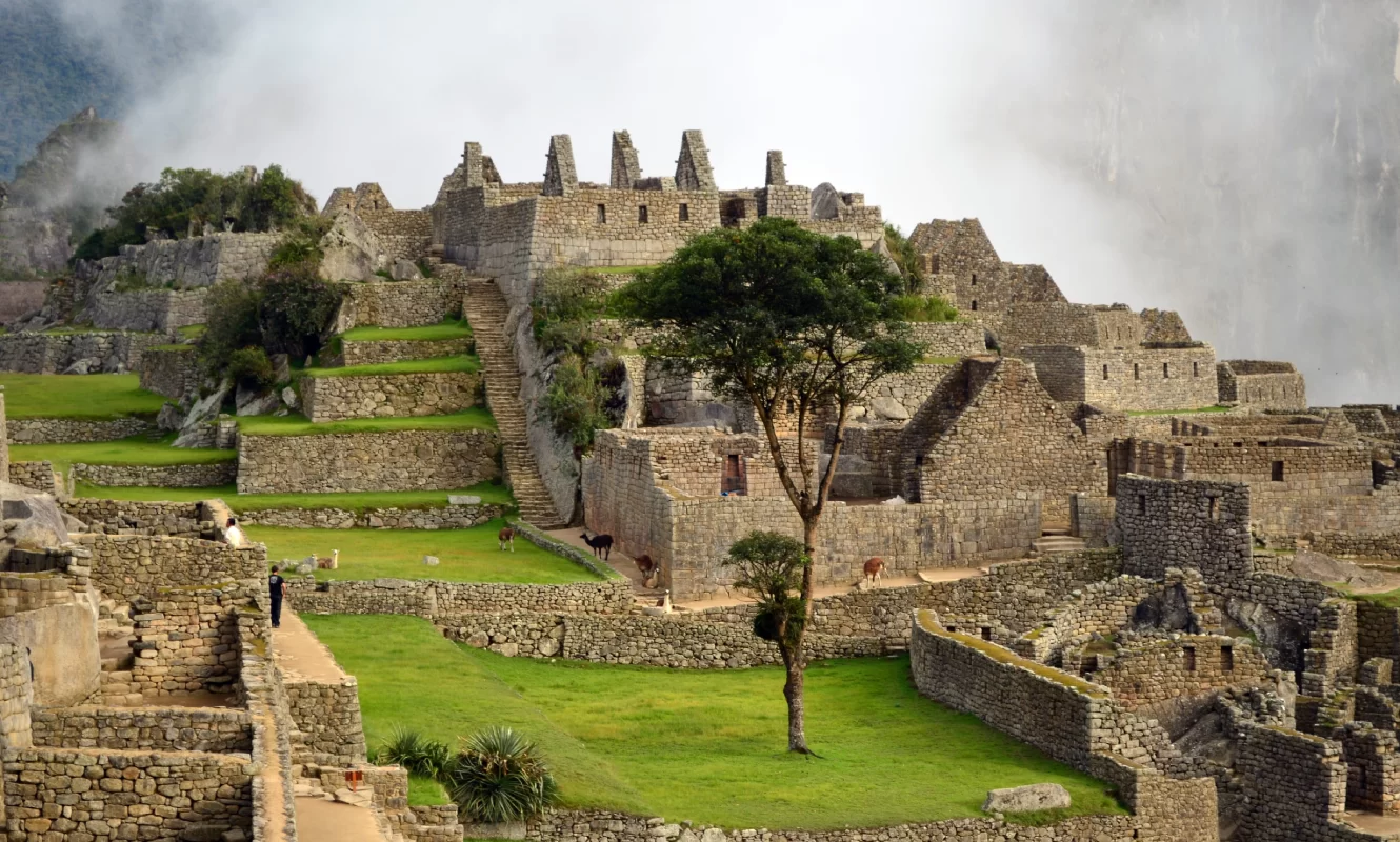 Machu-Picchu-cultural-heritage