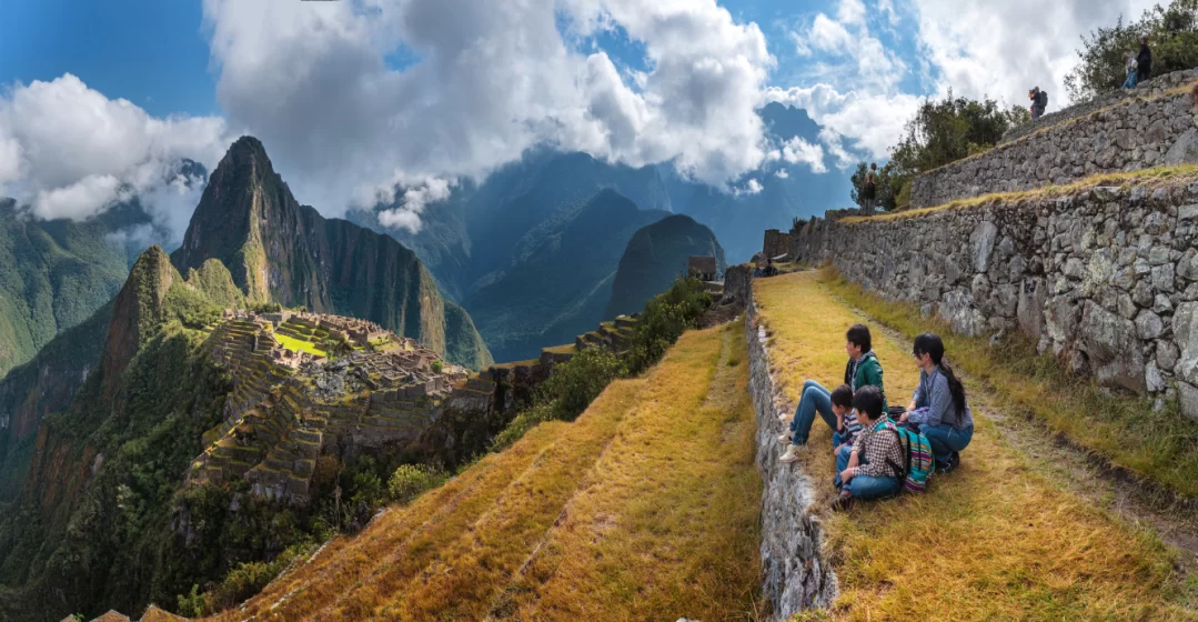 Machu-Picchu-with-the family at the end of Sacred Valley treks