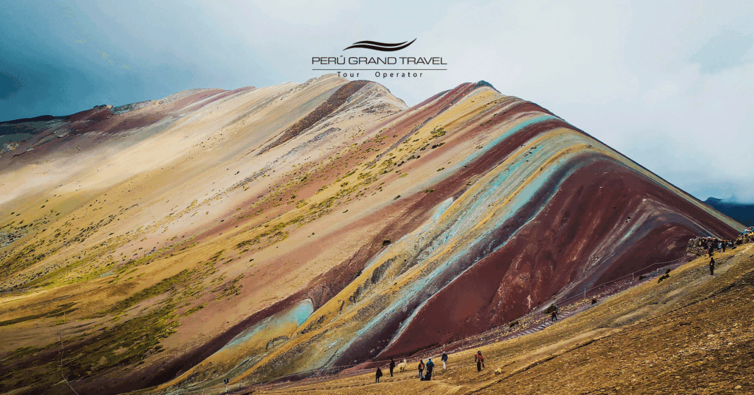 Vinicunca — Elevation at the End of the Trail