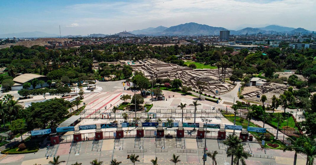 best things to see in lima - park of legends with many trees