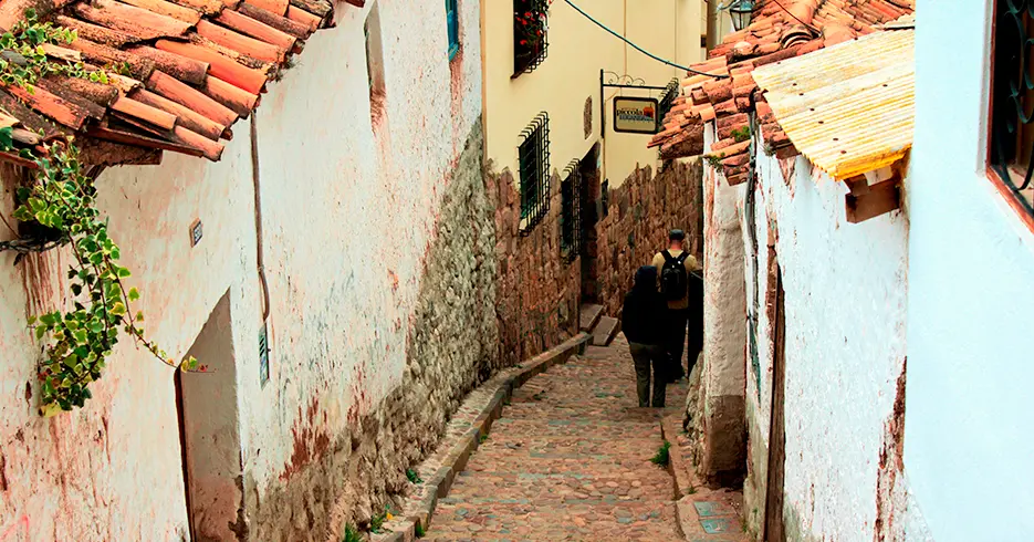 Cusco Streets - Resbalosa street towards San Cristobal Square