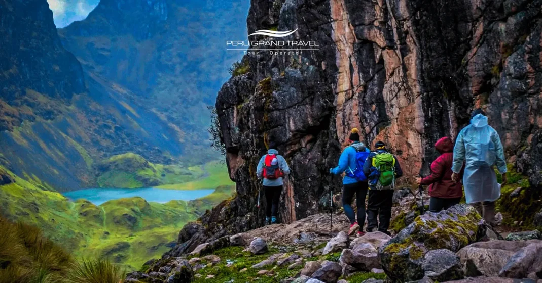 group of hikers in Lares Trek