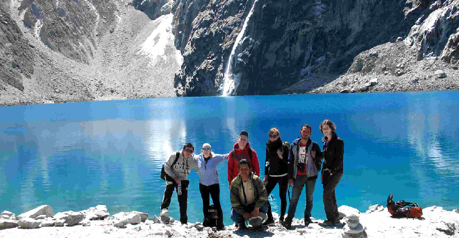 lagoon-paron-in-ancash-peru