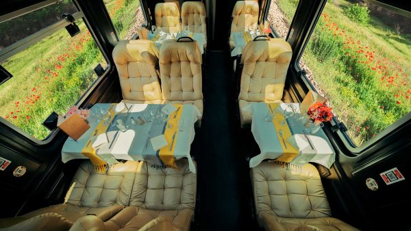 Luxury train to Machu Picchu, the first class or Hiram Bingham