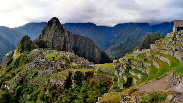 machu picchu circuit 1 - View of the citadel, the guardian's house and the platforms of Machu Picchu