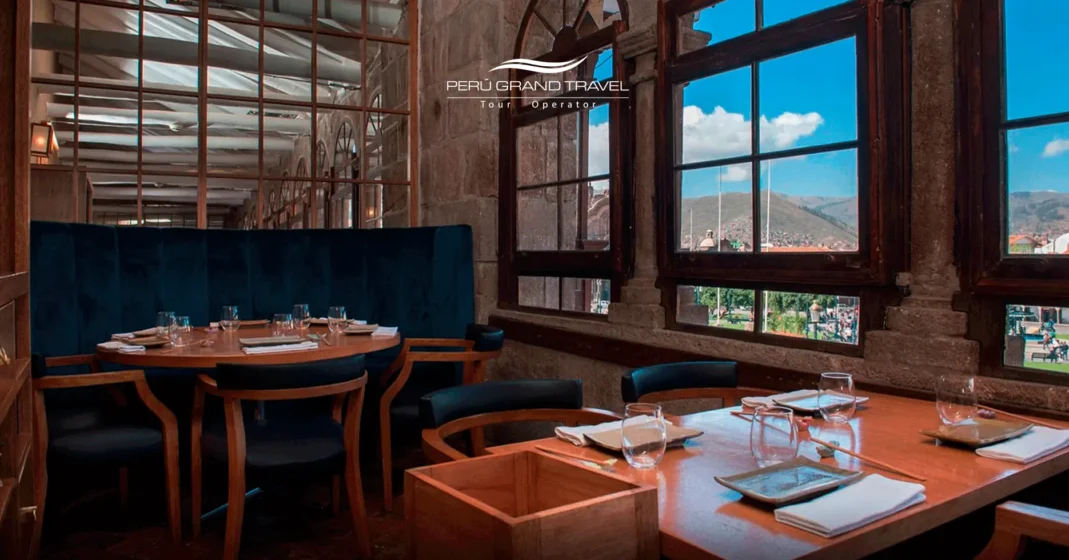 restaurant-with-view-to-Plaza-de-Armas