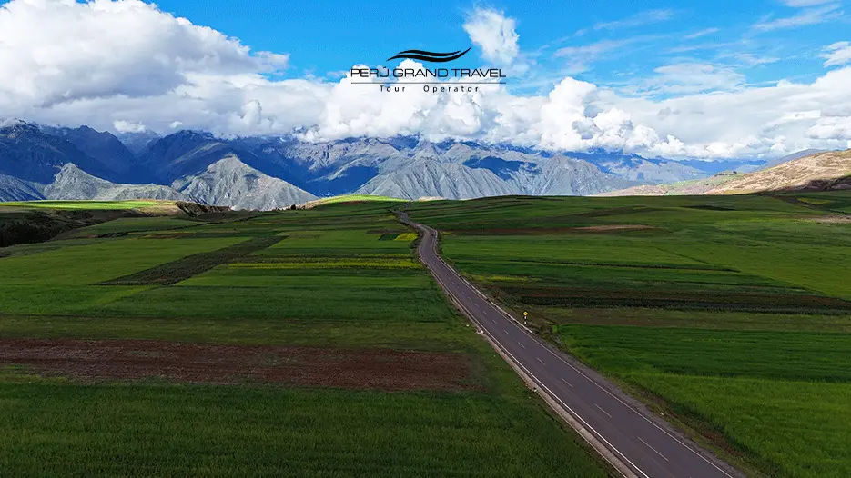 The minblowing Sacred Valley of The Incas in all its glory!
