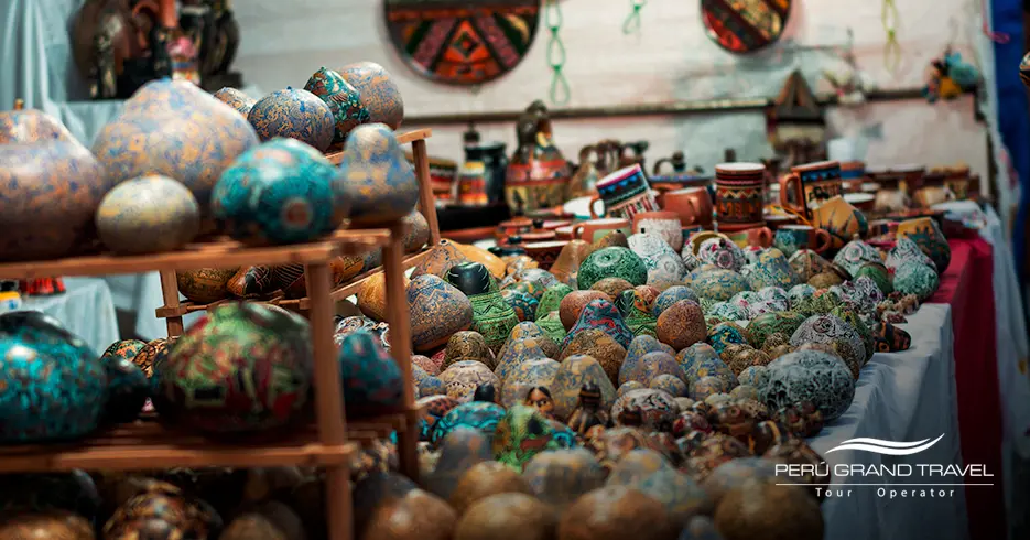 Souvenirs from Peru, ceramics, and more