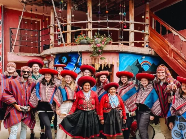 tourists-with-traditional-poncho-from-chincheros-cusco