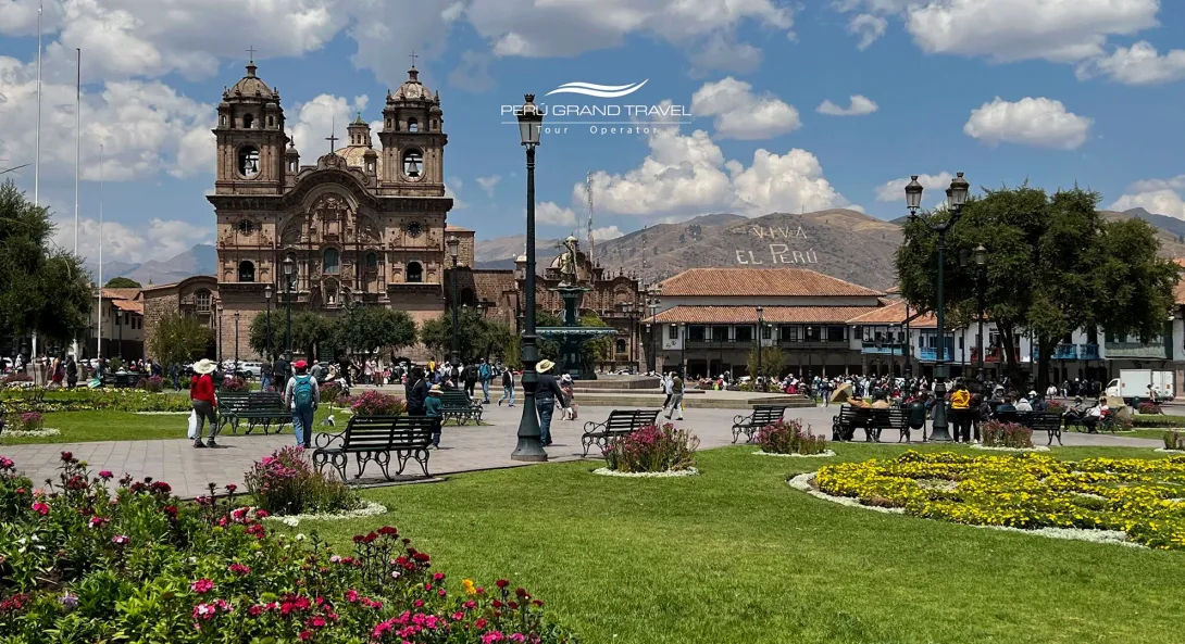 things to do in Peru, Plaza de Armas of Cusco, Cusco Cathedral