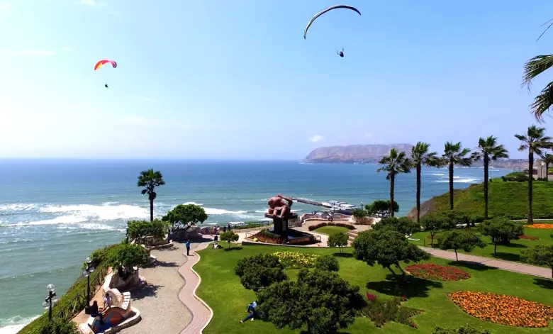 parque-del-amor-love-park-lima Parque del amor "Love Park" Lima